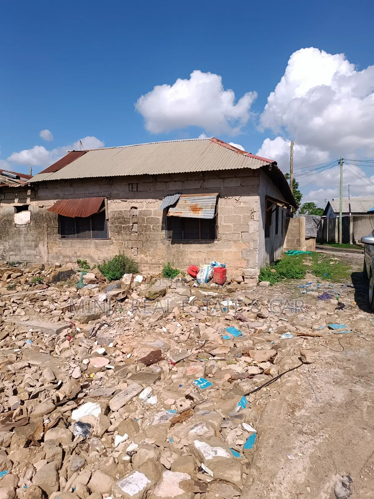 Yard for Sale Mtoni Kwa Aziz Aly Close to Dar Es Salaam Port in Mtoni