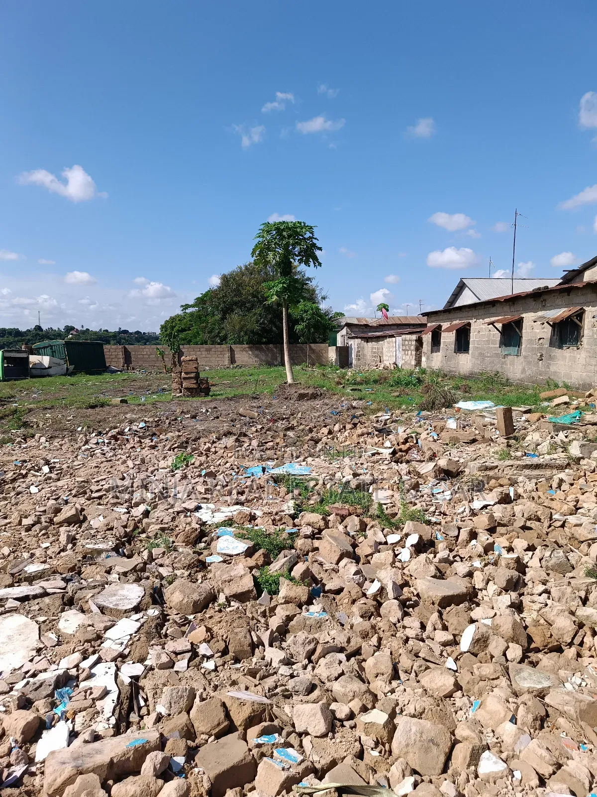 Yard for Sale Mtoni Kwa Aziz Aly Close to Dar Es Salaam Port in Mtoni