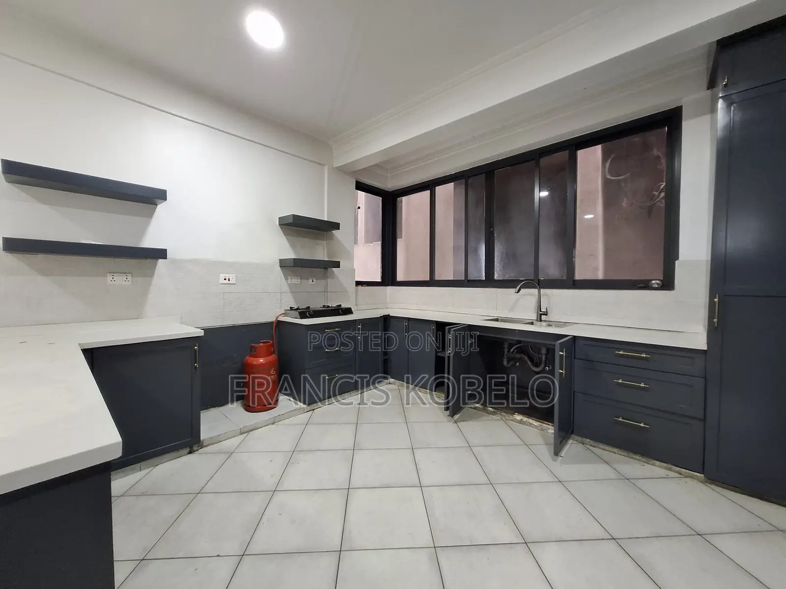 Furnished 3bdrm Apartment in Mikocheni for sale in Mikocheni