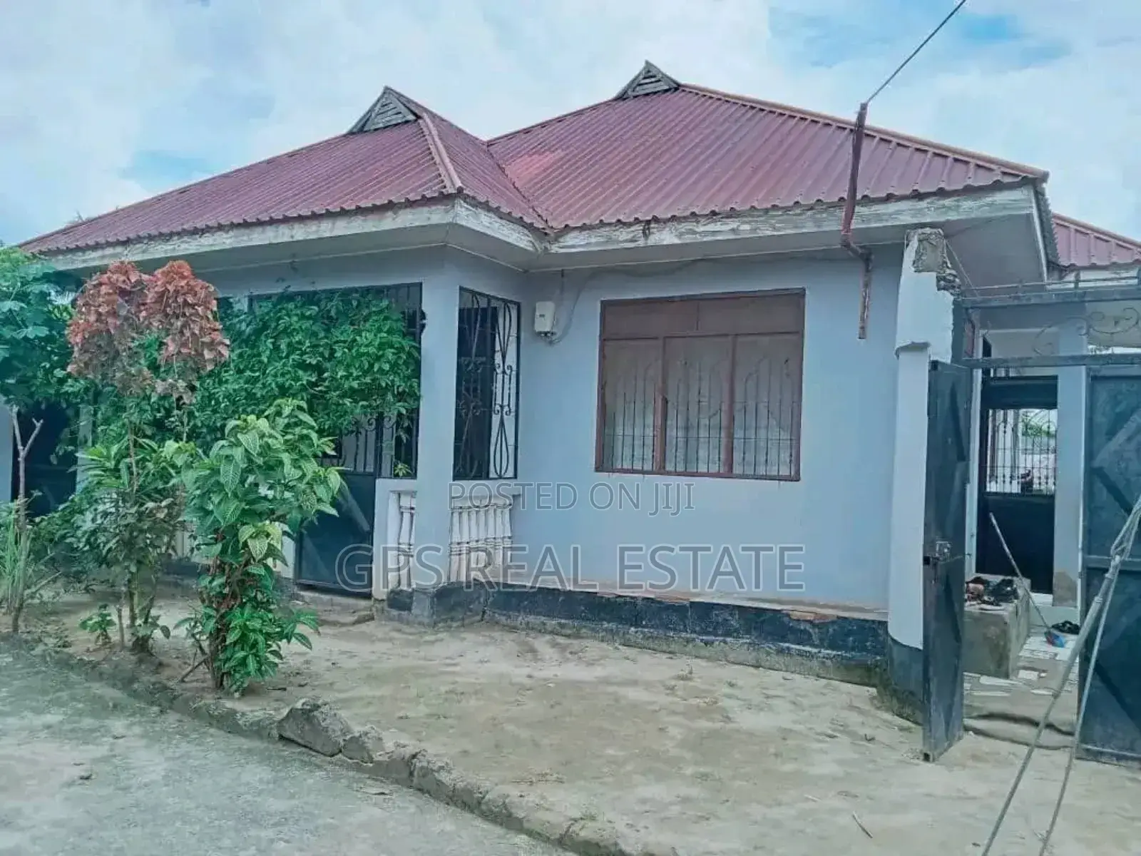 3bdrm House in Kiluvya Kwa Komba, Kinondoni for sale in Kinondoni