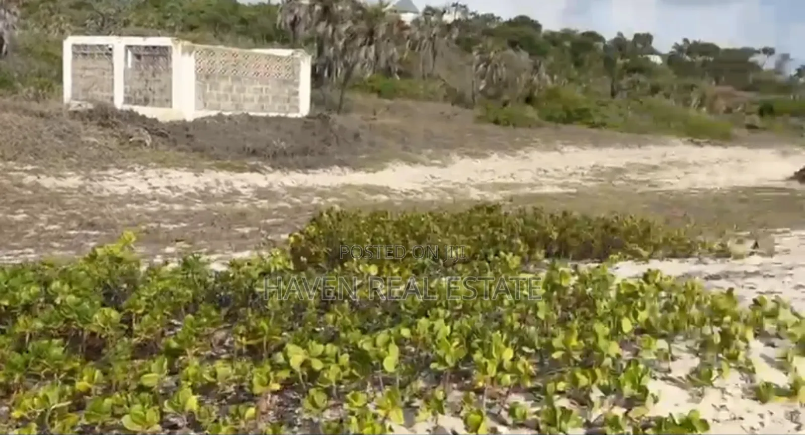 Amazing Beach Plot for Sale at Kigamboni in Kigamboni