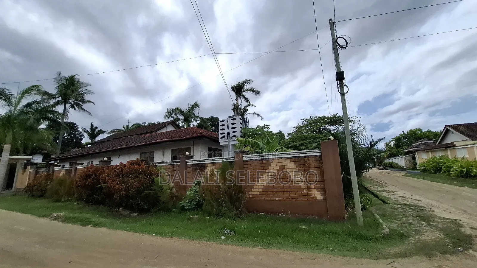 Nice Plot Fenced at Mbez Beach Shoppers in Mbezi Beach