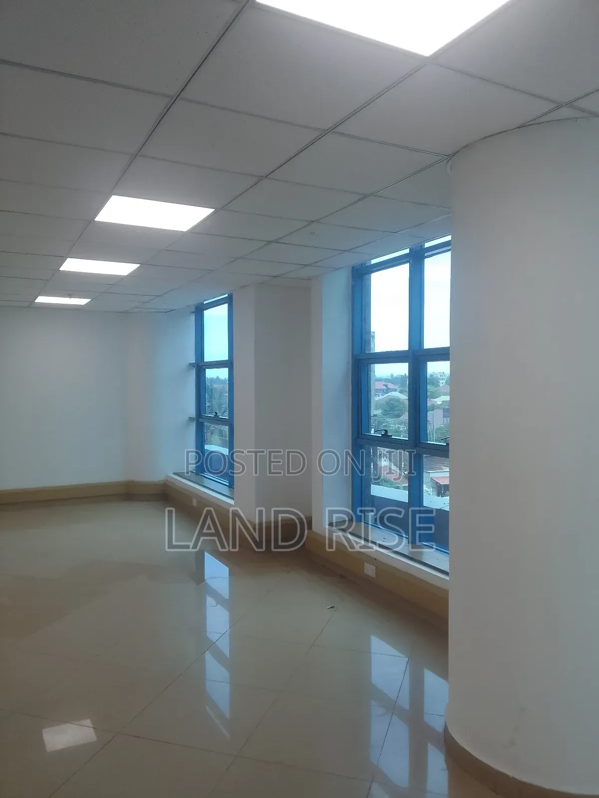 70 SQM Office in Bagamoyo Road Makumbusho in Kijitonyama