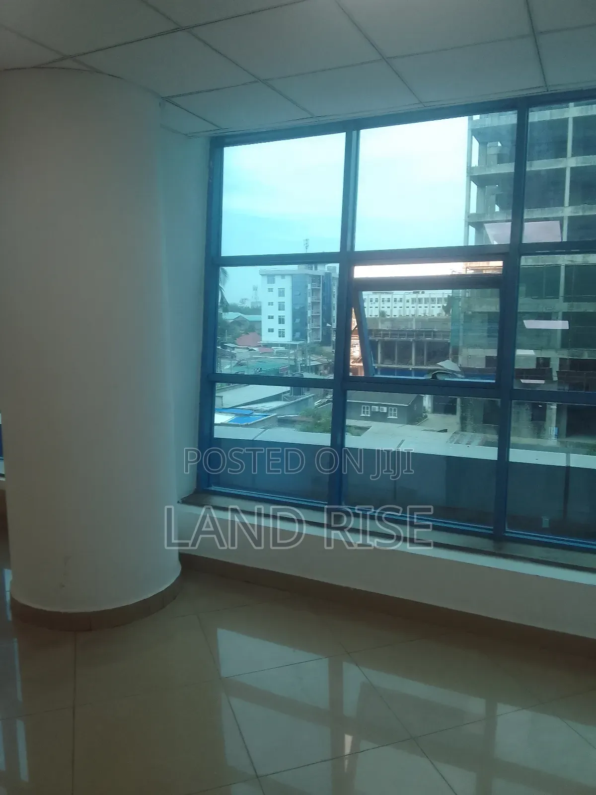 70 SQM Office in Bagamoyo Road Makumbusho in Kijitonyama