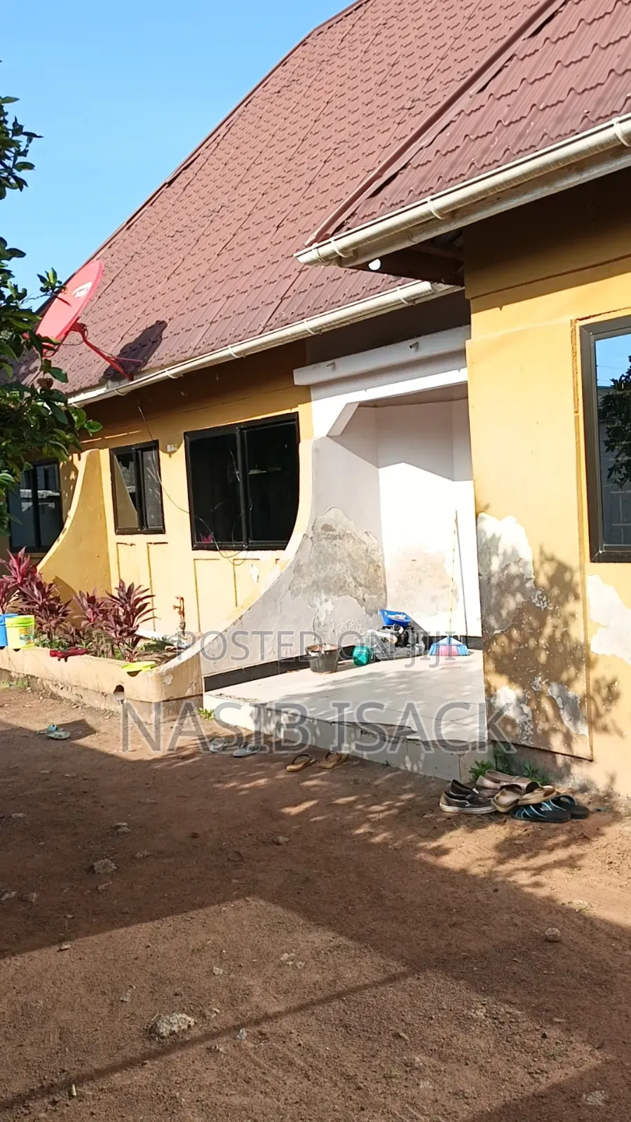 Furnished 4bdrm House in Buswelu for sale in Buswelu