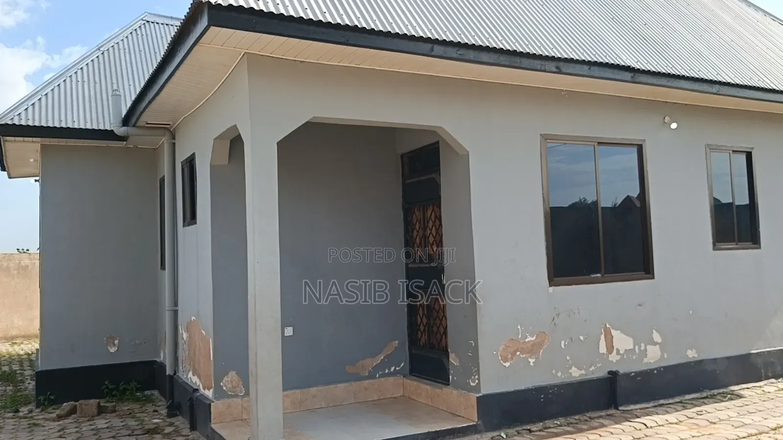 Furnished 3bdrm House in Usagara for sale in Usagara