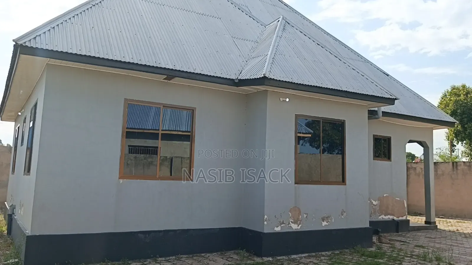 Furnished 3bdrm House in Usagara for sale in Usagara