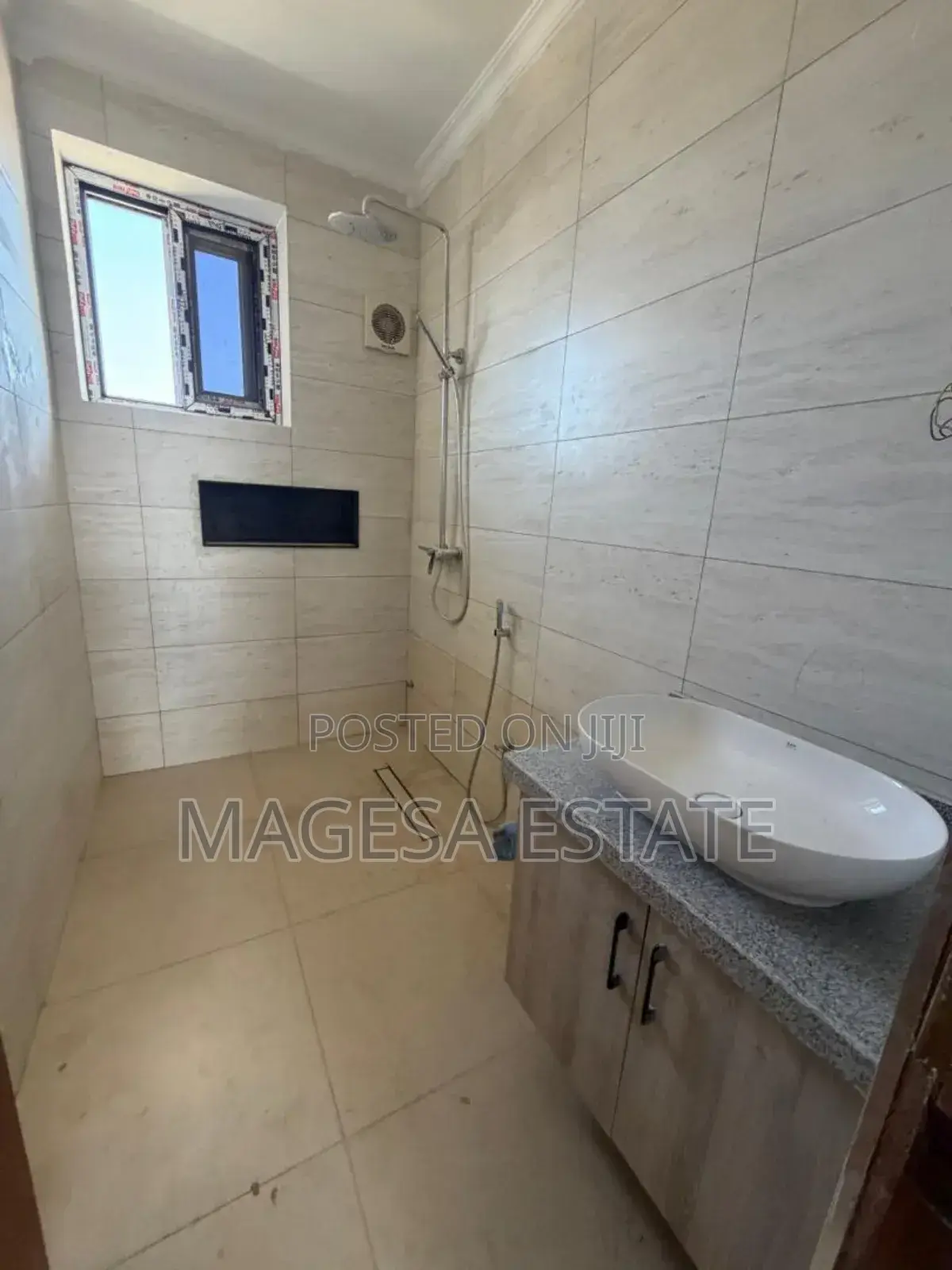 5bdrm House in Msasani for rent in Msasani
