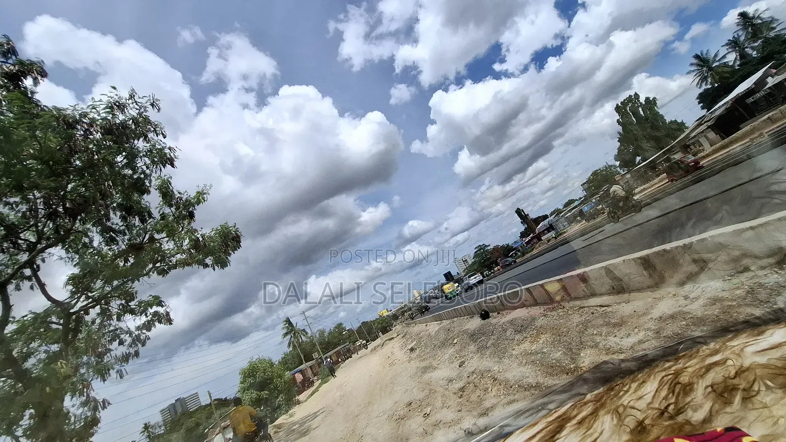 Corner Plot It Look Morogoro Road in Kimara