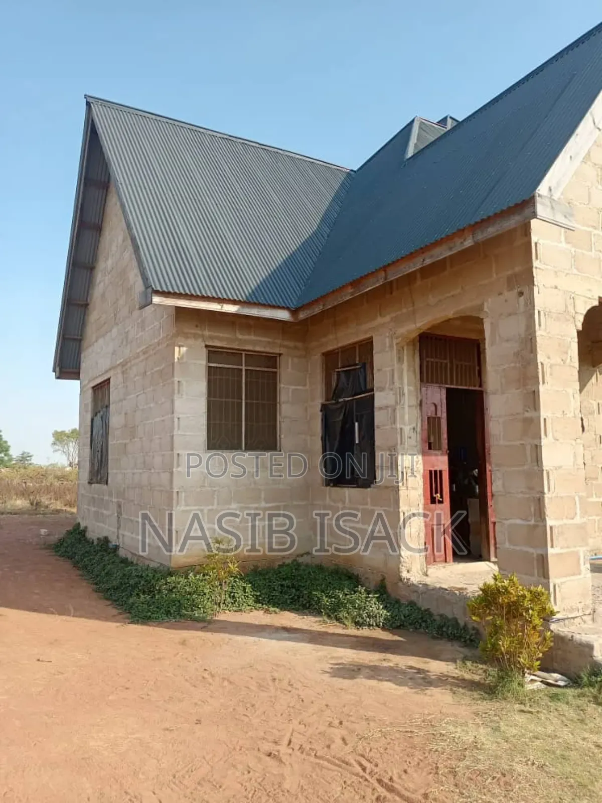 4bdrm House in Buswelu for sale in Buswelu