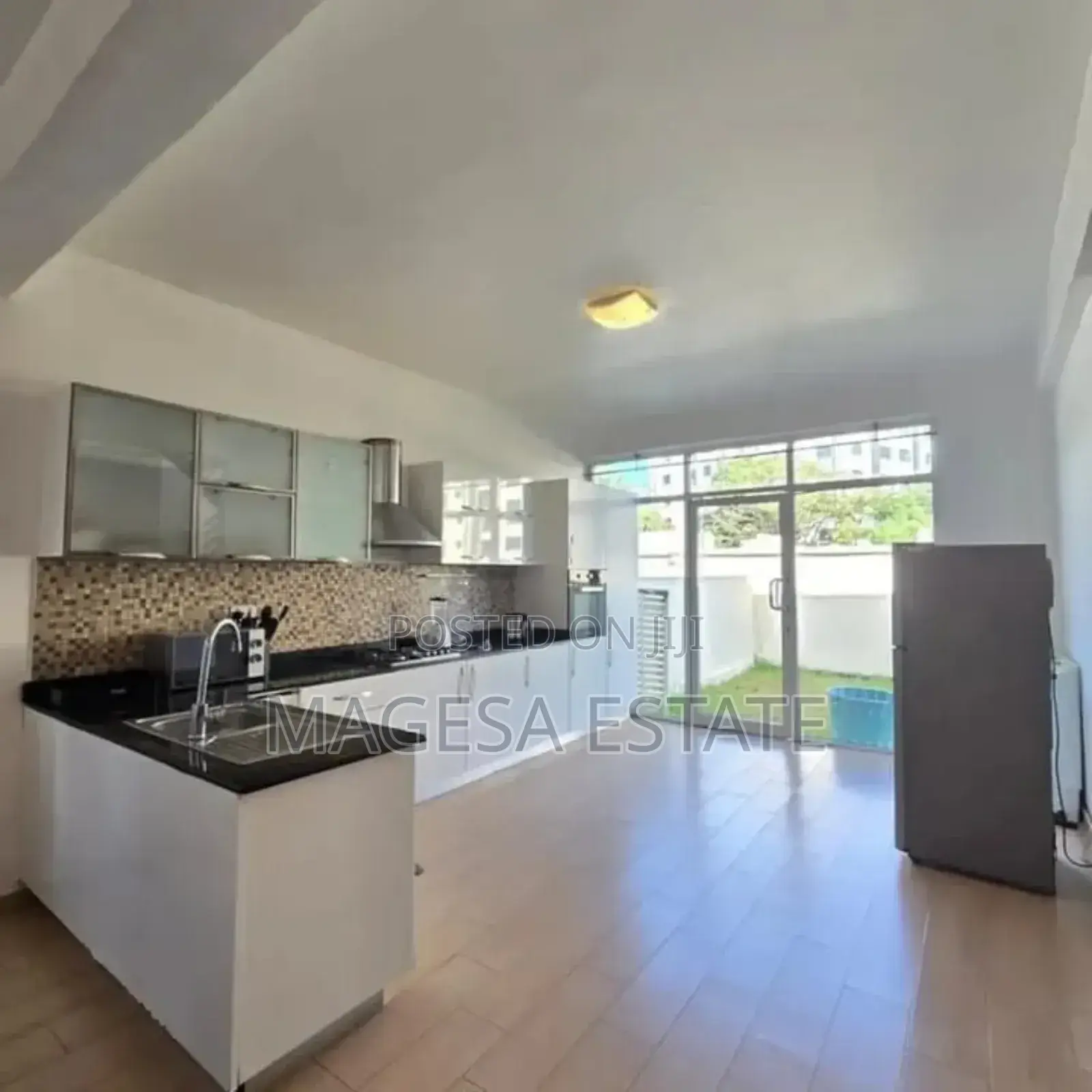 Furnished 3bdrm Villa in Masaki for rent in Masaki
