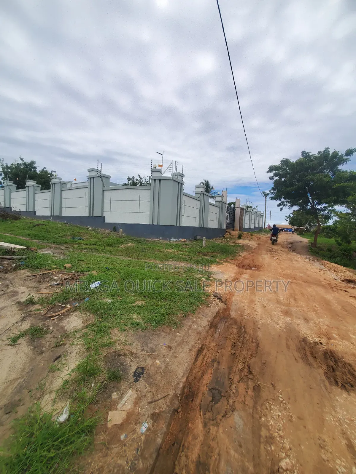 Plot Area SQM 700 for Sale at Madale Msigani in Goba