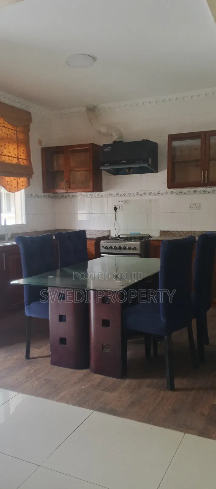 2bdrm Apartment in 100, Oyster Bay for rent in Oyster Bay