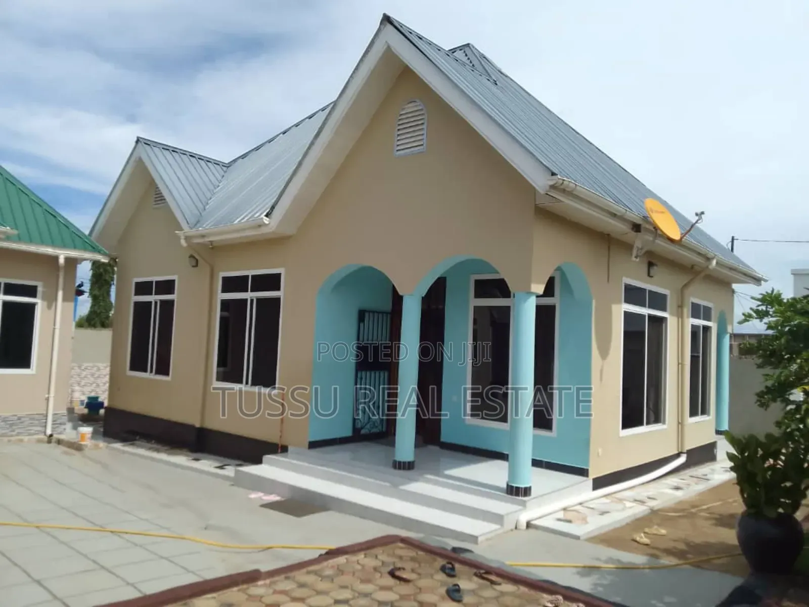 5bdrm House in Mabwepande, Kinondoni for sale in Kinondoni
