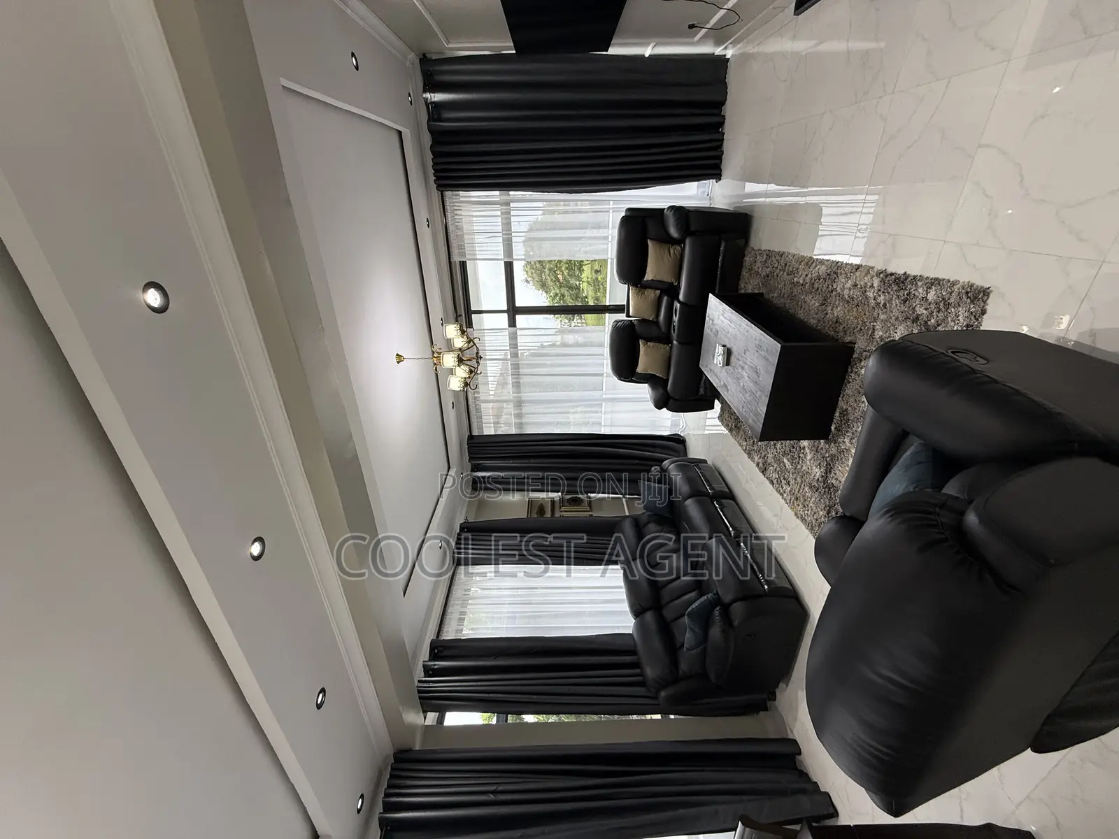 Furnished 2bdrm Apartment in Coolest Estate, Oyster Bay for rent in Oyster Bay