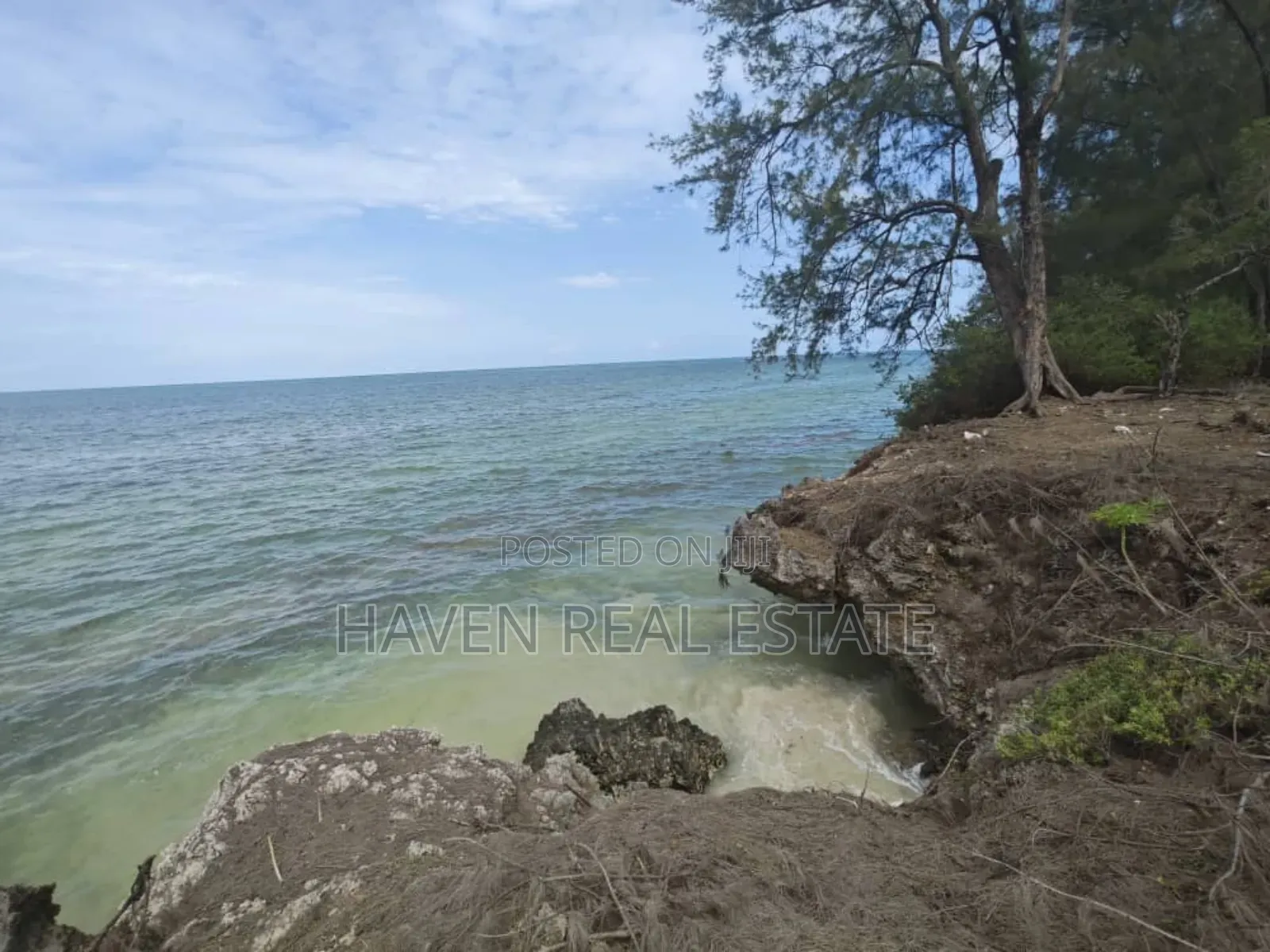 Beach Plot for Sale at Zanzibar in Kusini