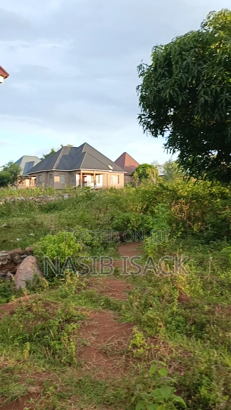 Plot for Sale 3000 Square Meters Busweru in Buswelu