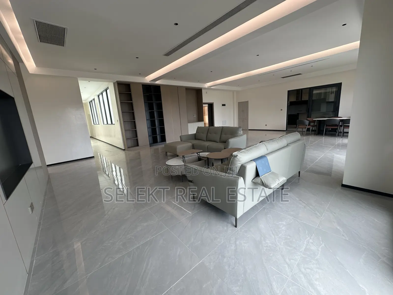 Furnished 4bdrm Penthouse in Masaki for rent in Masaki