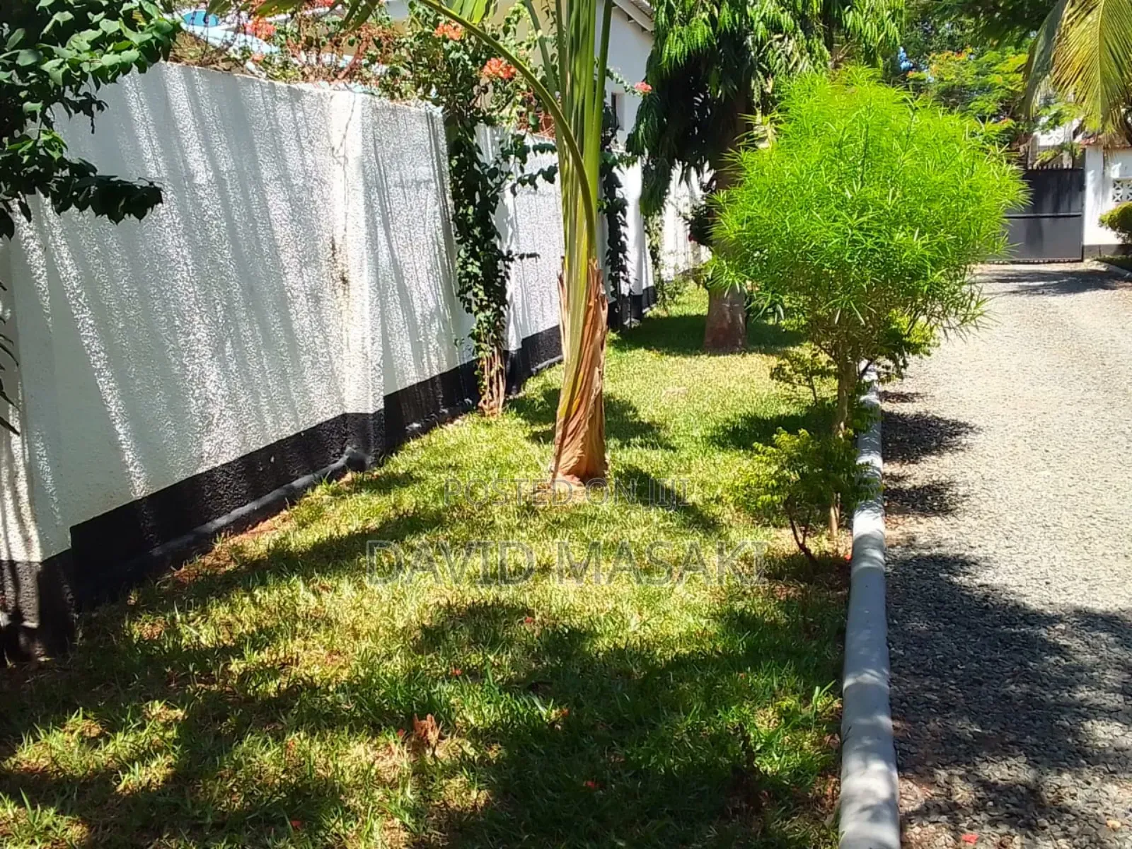 Furnished 6bdrm Bungalow in Regent, Kinondoni for sale in Kinondoni