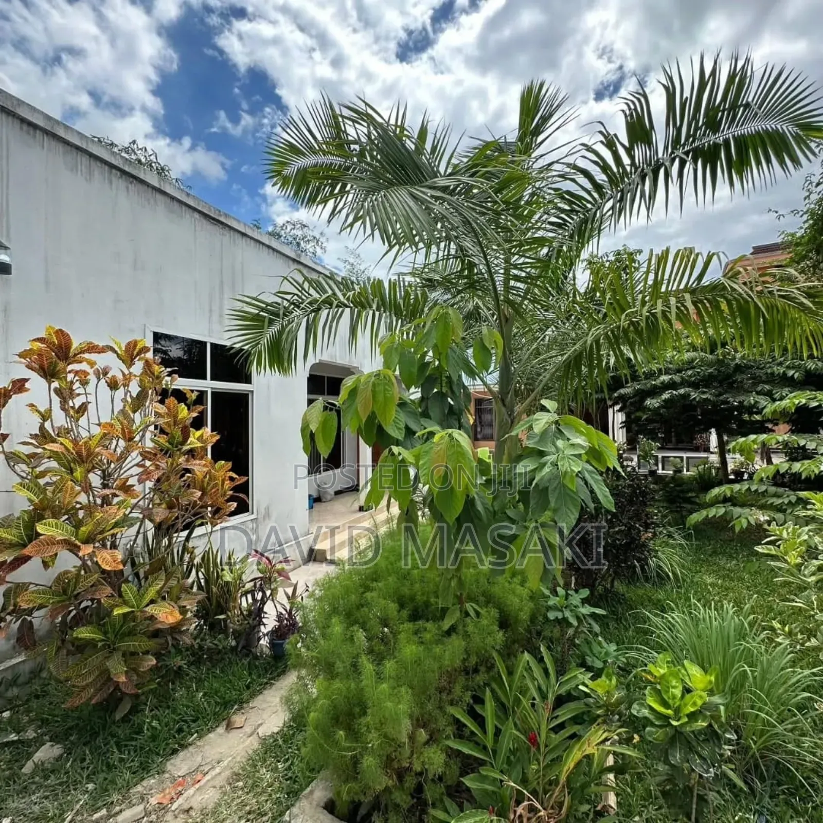 Furnished 6bdrm Bungalow in Regent, Kinondoni for sale in Kinondoni