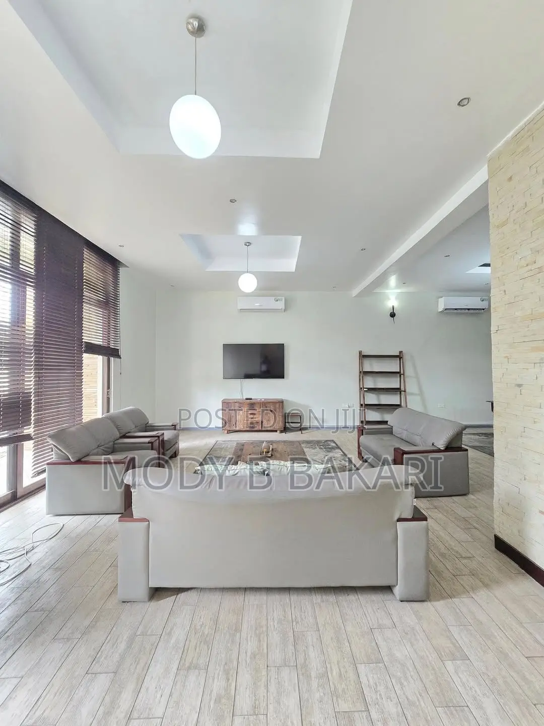 Furnished 4bdrm Villa in Mikocheni for rent in Mikocheni