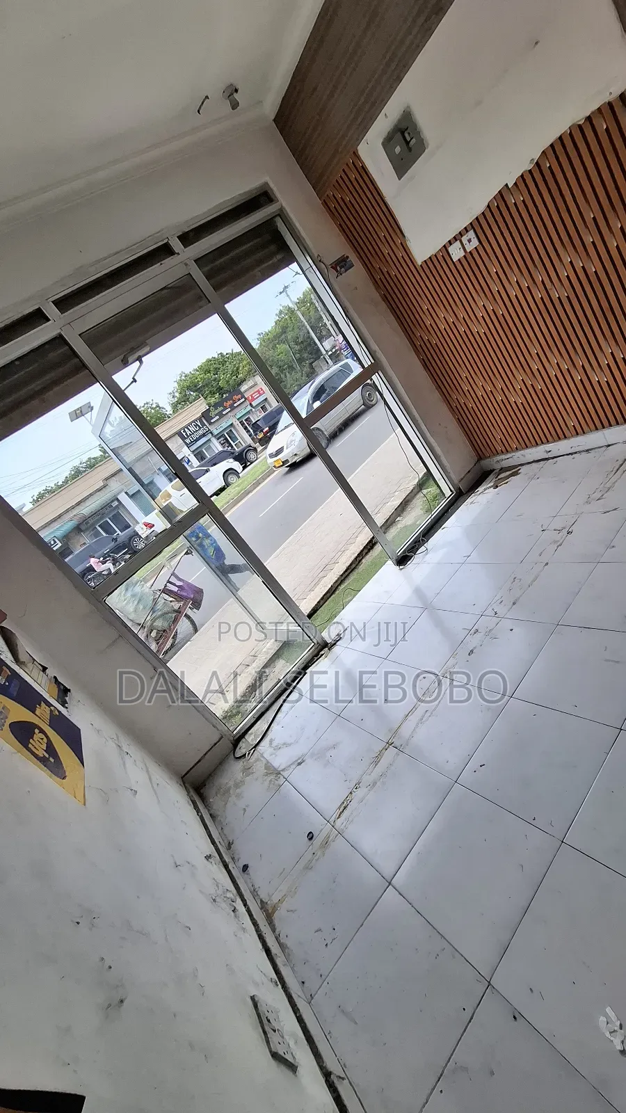 Frem It Look Tarmac Sinza Kwa Manyola in Sinza