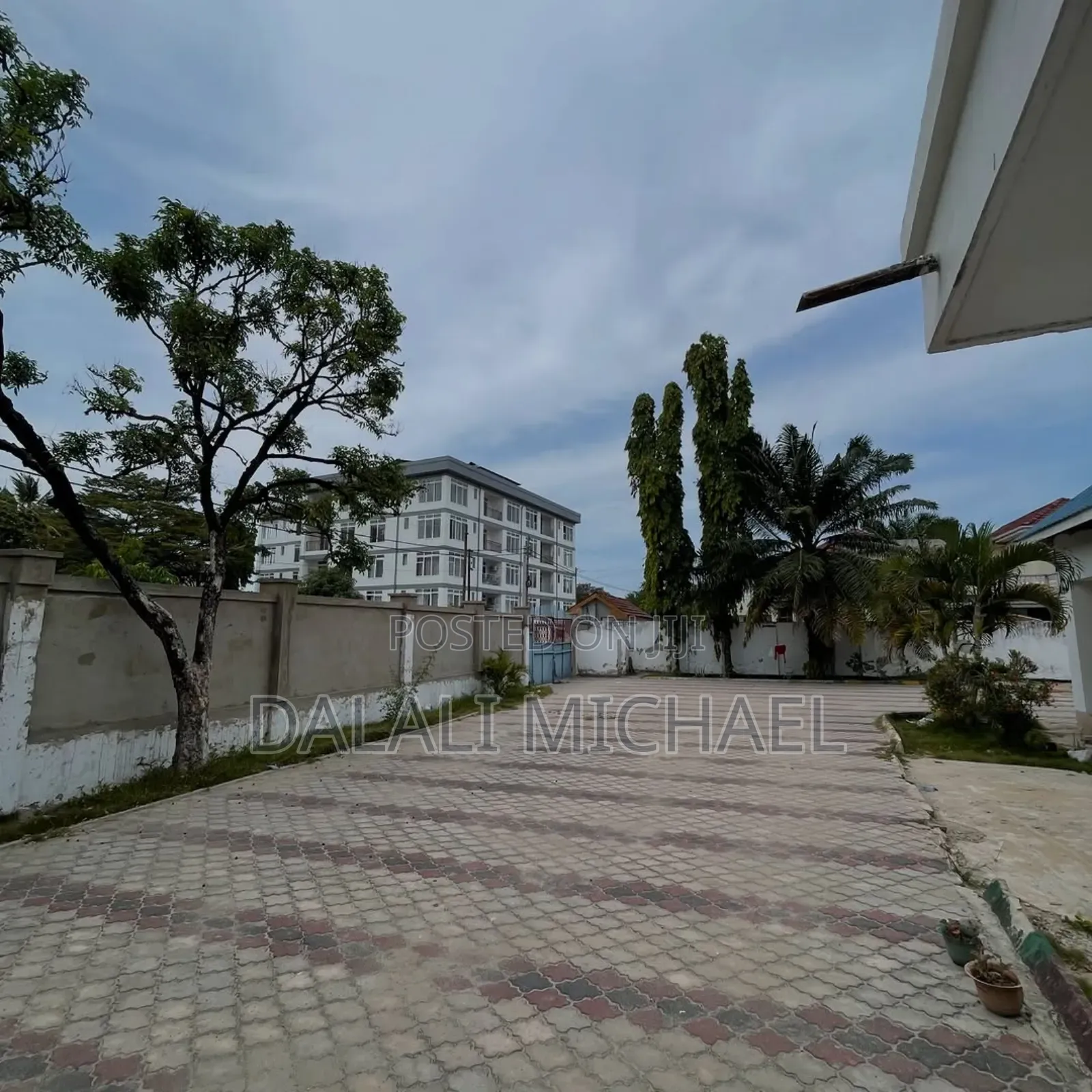 Propertfor Sale Mikocheni Feza in Mikocheni