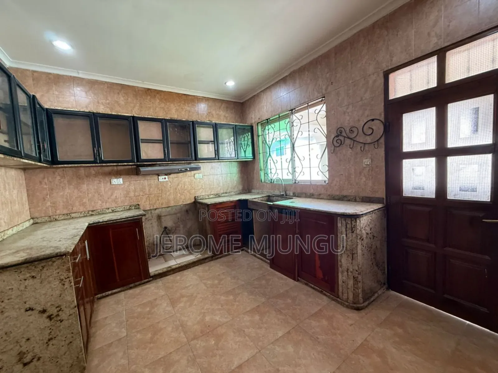 3bdrm House in Mbezi for rent in Mbezi