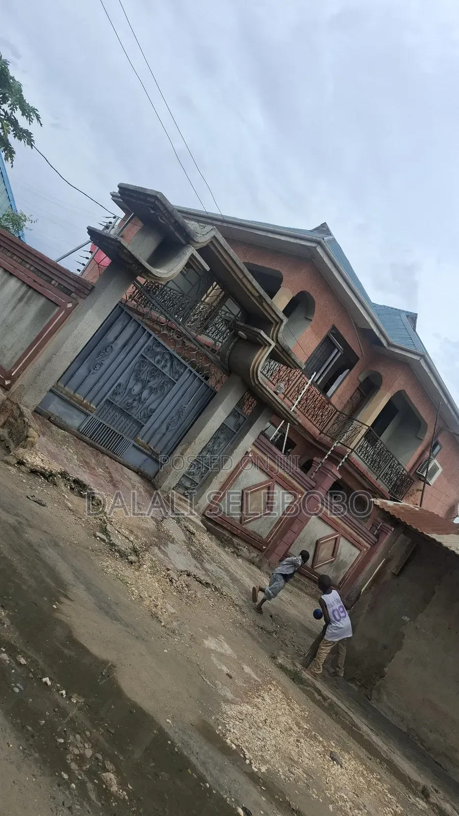 Mini Flat in Mabibo Makutano for sale in Mabibo