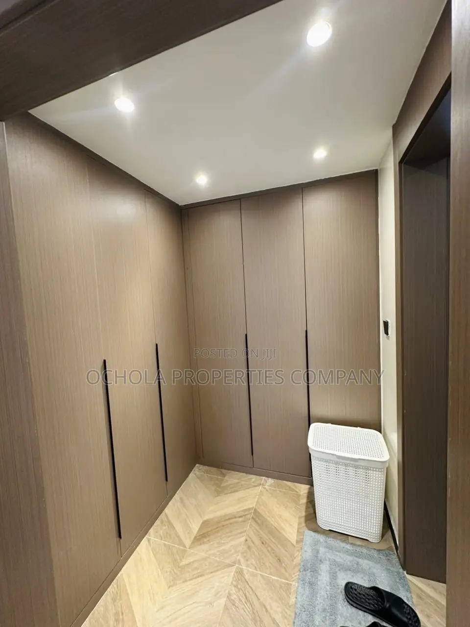 Furnished 2bdrm Apartment in Oyster Bay for rent in Oyster Bay
