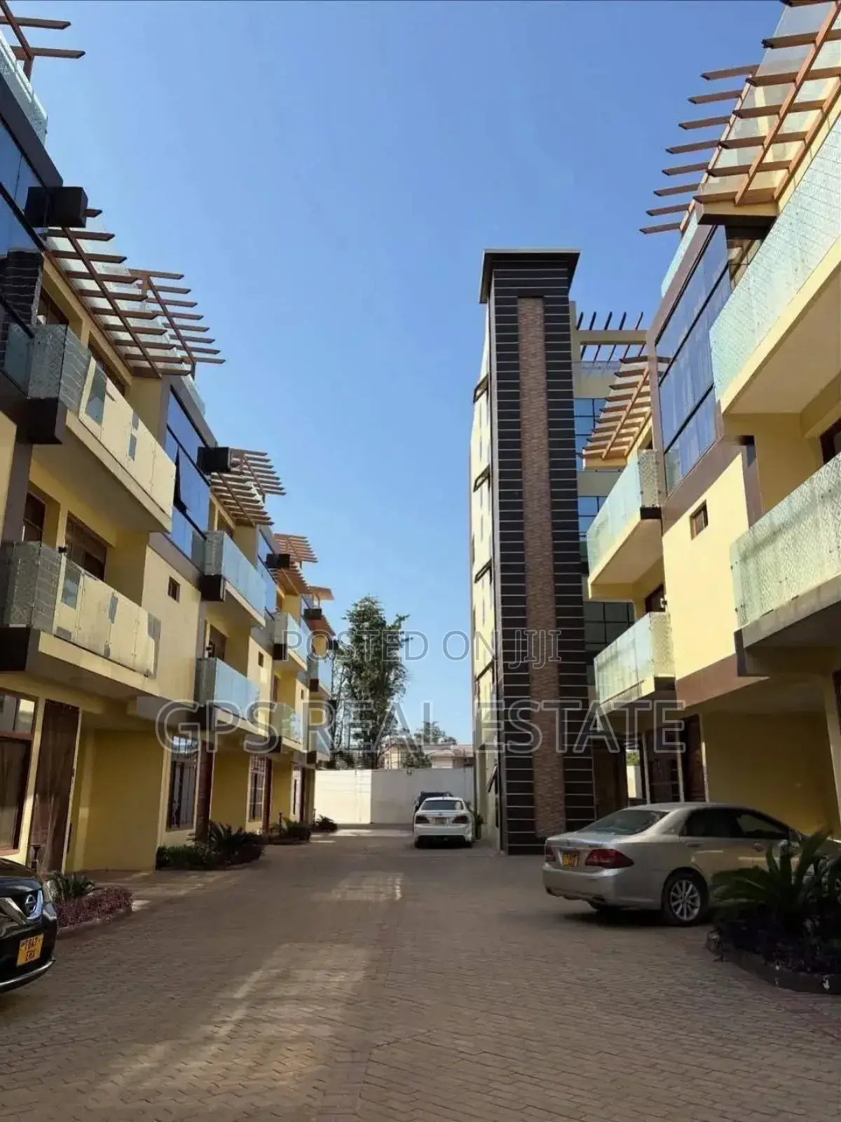 Furnished 3bdrm Villa in Ada Estate for rent in Ada Estate