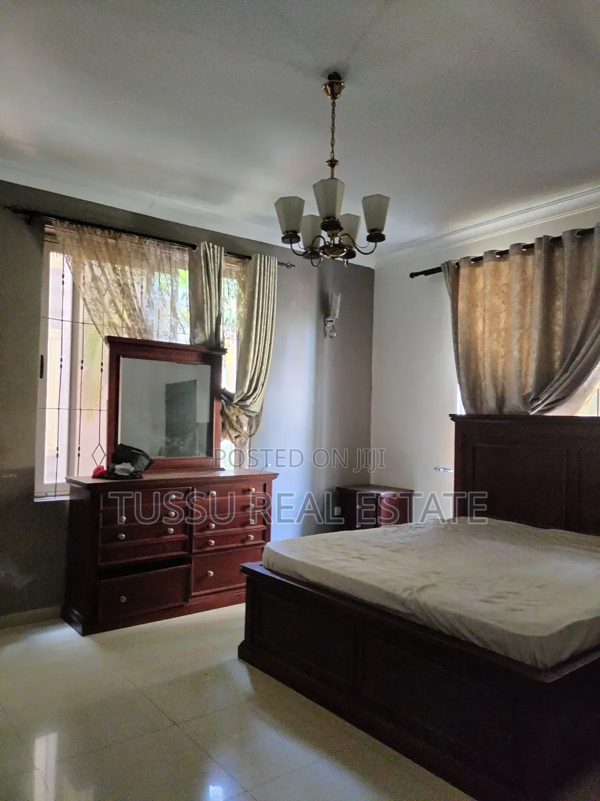 3bdrm Apartment in Mikochen, Mikocheni for sale in Mikocheni