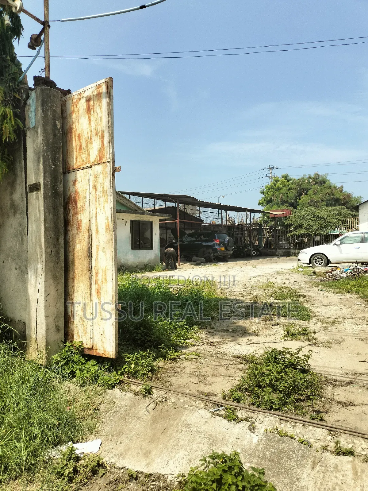 Yard /Open Space for Rent Kinondoni Mkwajini in Kinondoni