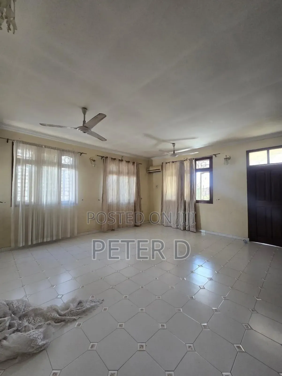 7bdrm House in Mikocheni for rent in Mikocheni