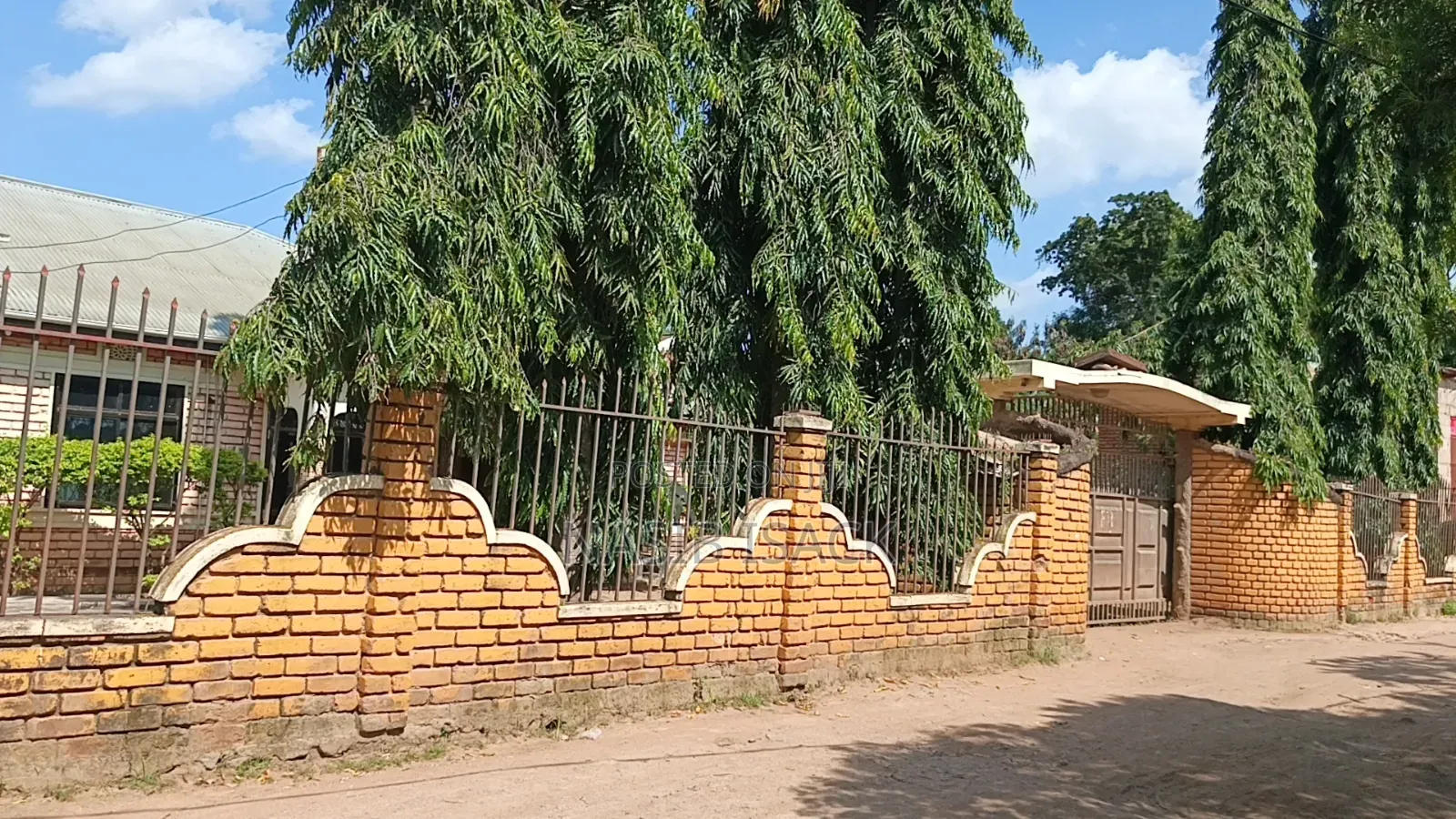 Hostel for Sale Mwanza Saut in Mkolani