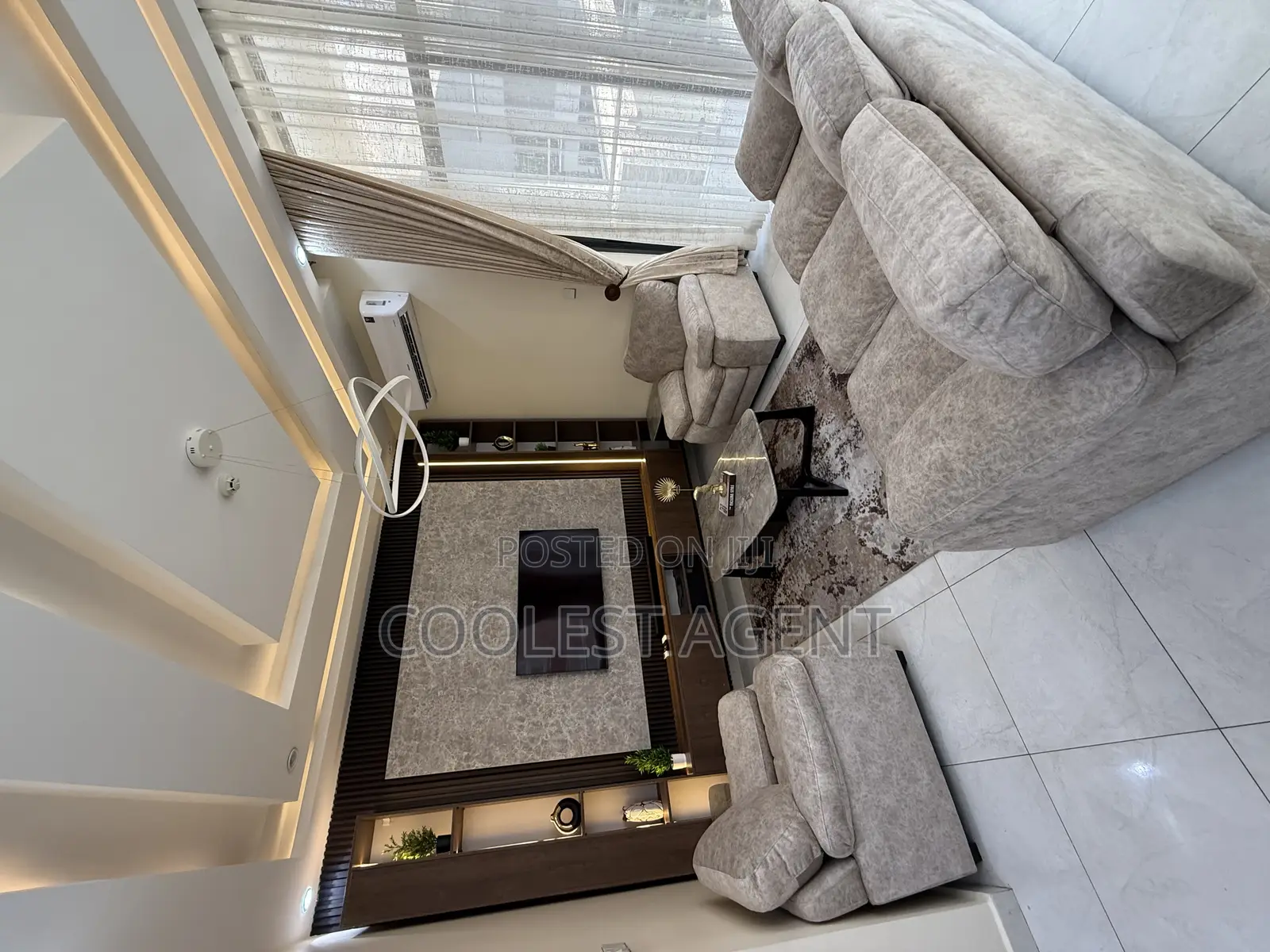 Furnished 2bdrm Apartment in Coolest Estate, Oyster Bay for rent in Oyster Bay