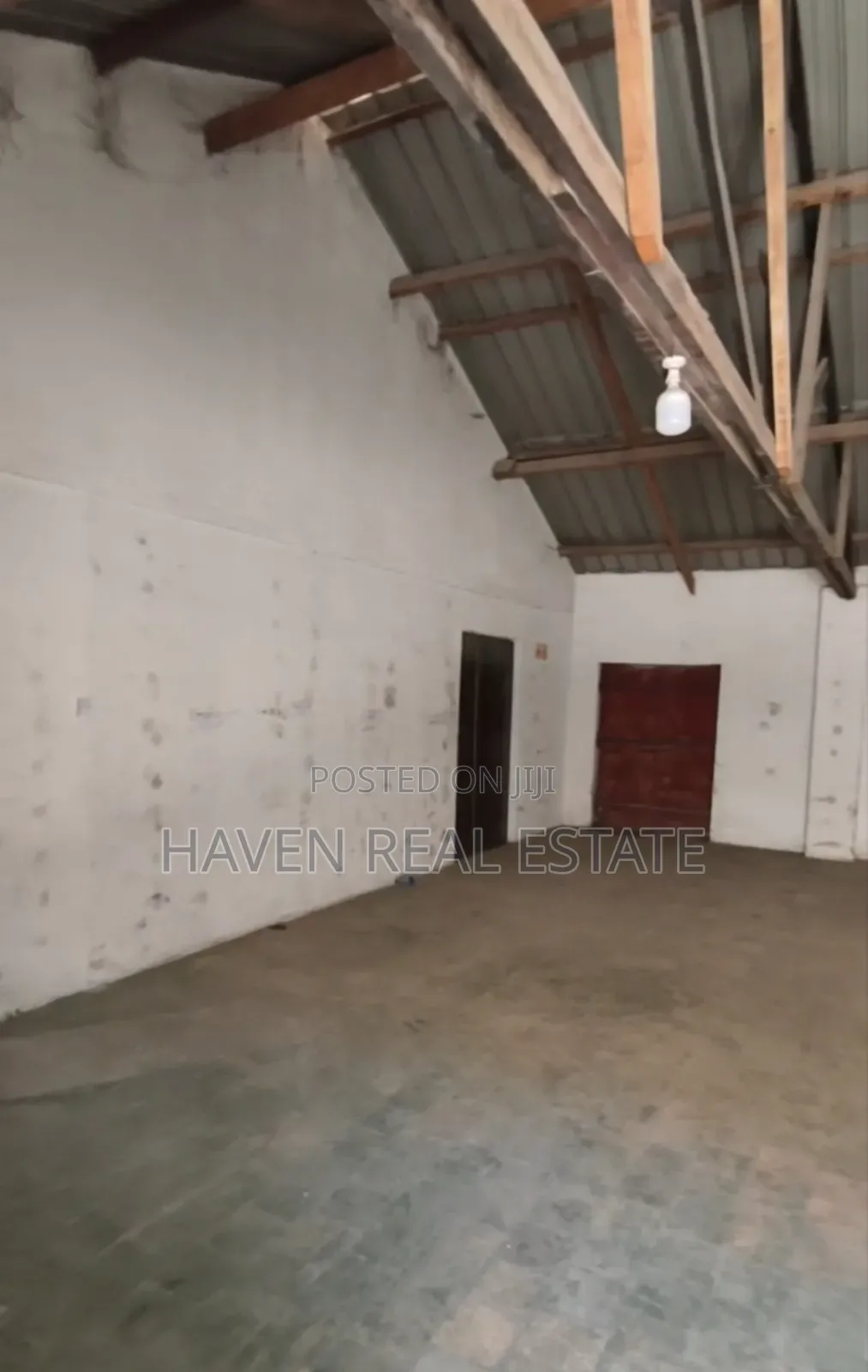 Godown for Rent at Nyerere Road in Chang'ombe