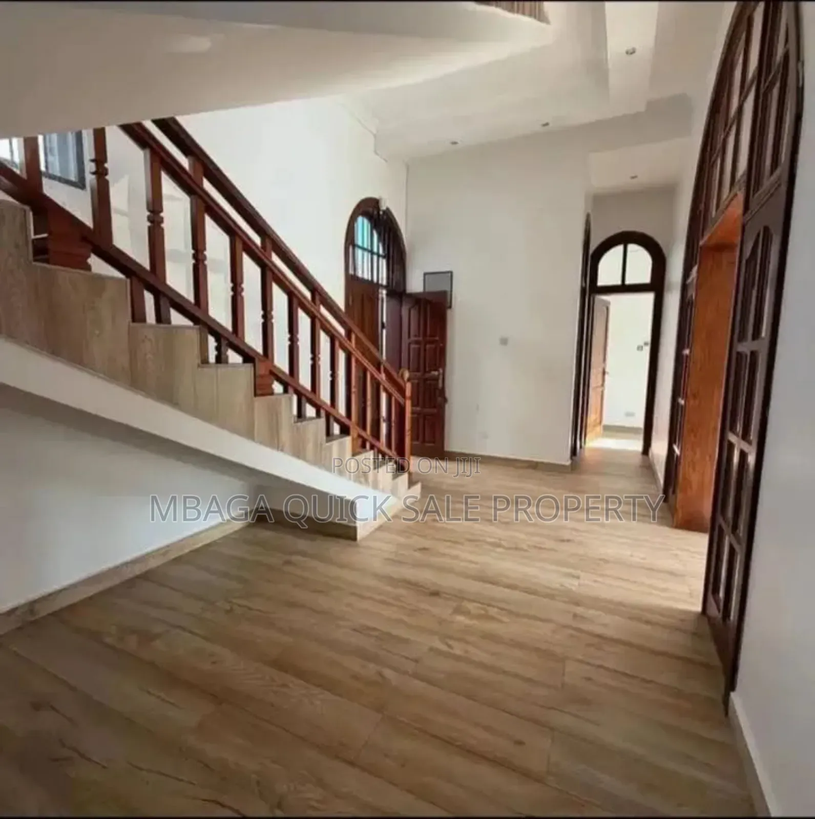 4bdrm House in Oyster Bay for sale in Oyster Bay
