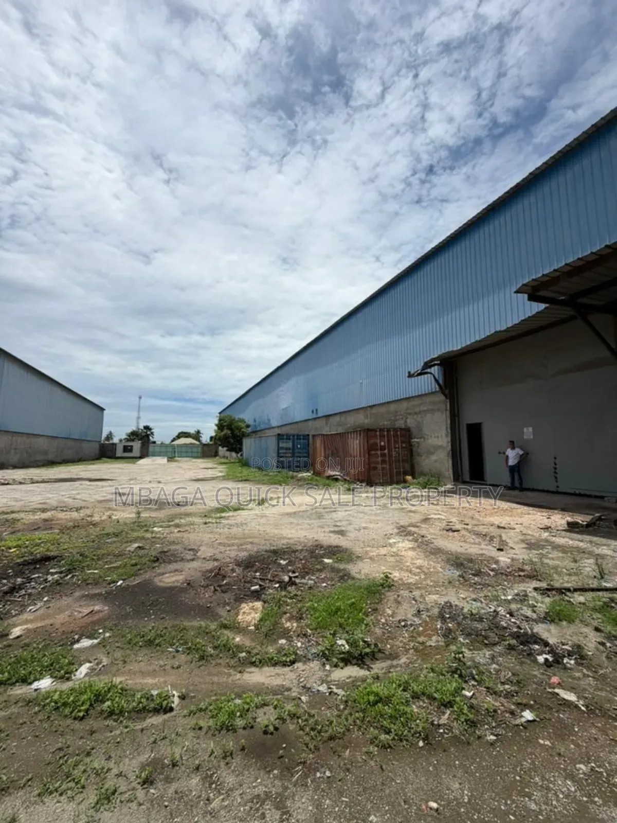 Godown Area SQM 2700_1600 for Sale at Mbagala Zakiem in Mbagala