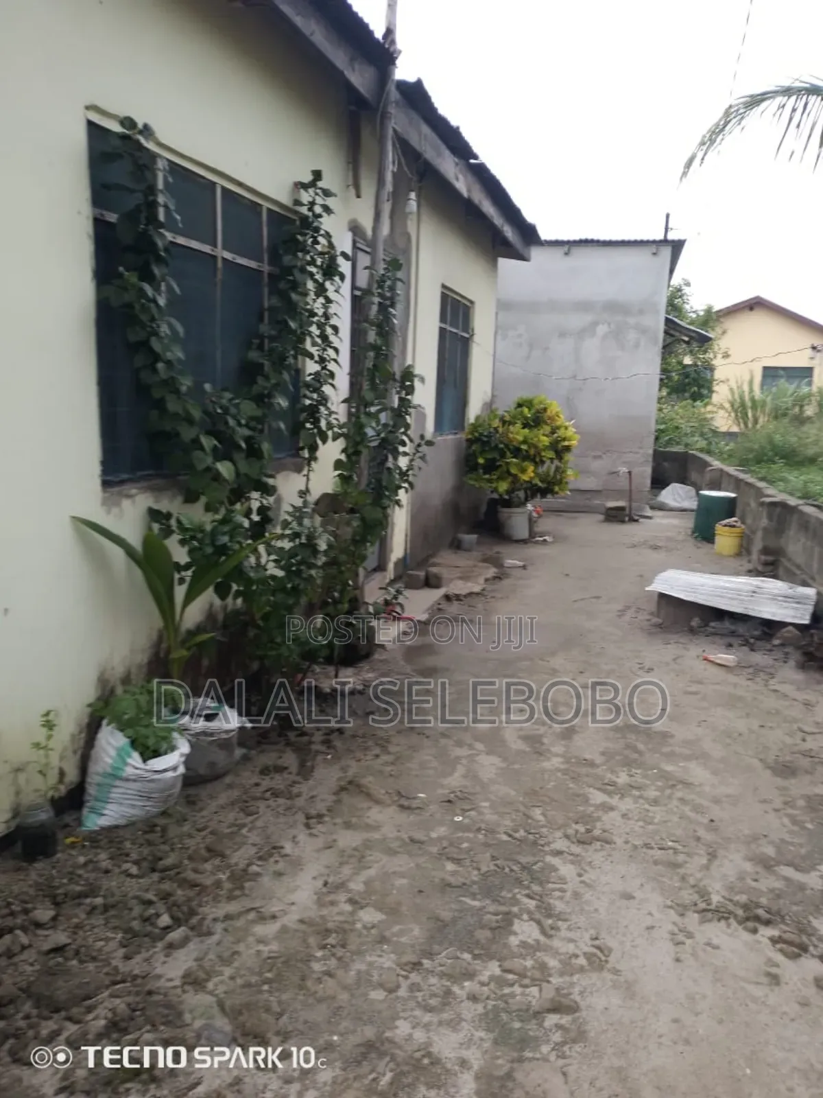 3bdrm Bungalow in Ukonga Bombambili for sale in Ukonga