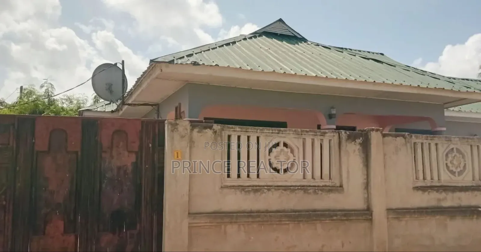 3bdrm House in Kunduchi Mtongani, Kinondoni for sale in Kinondoni