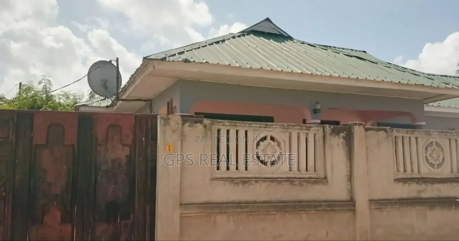 3bdrm House in Kunduchi Mtongani, Kinondoni for sale in Kinondoni
