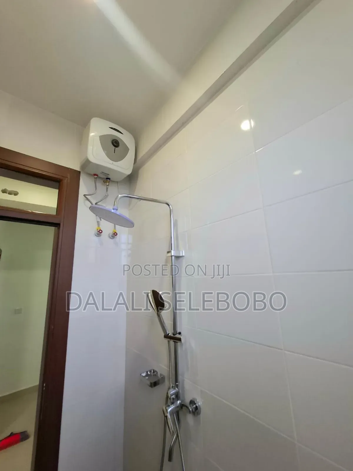 3bdrm Apartment in Kawe for sale in Kawe
