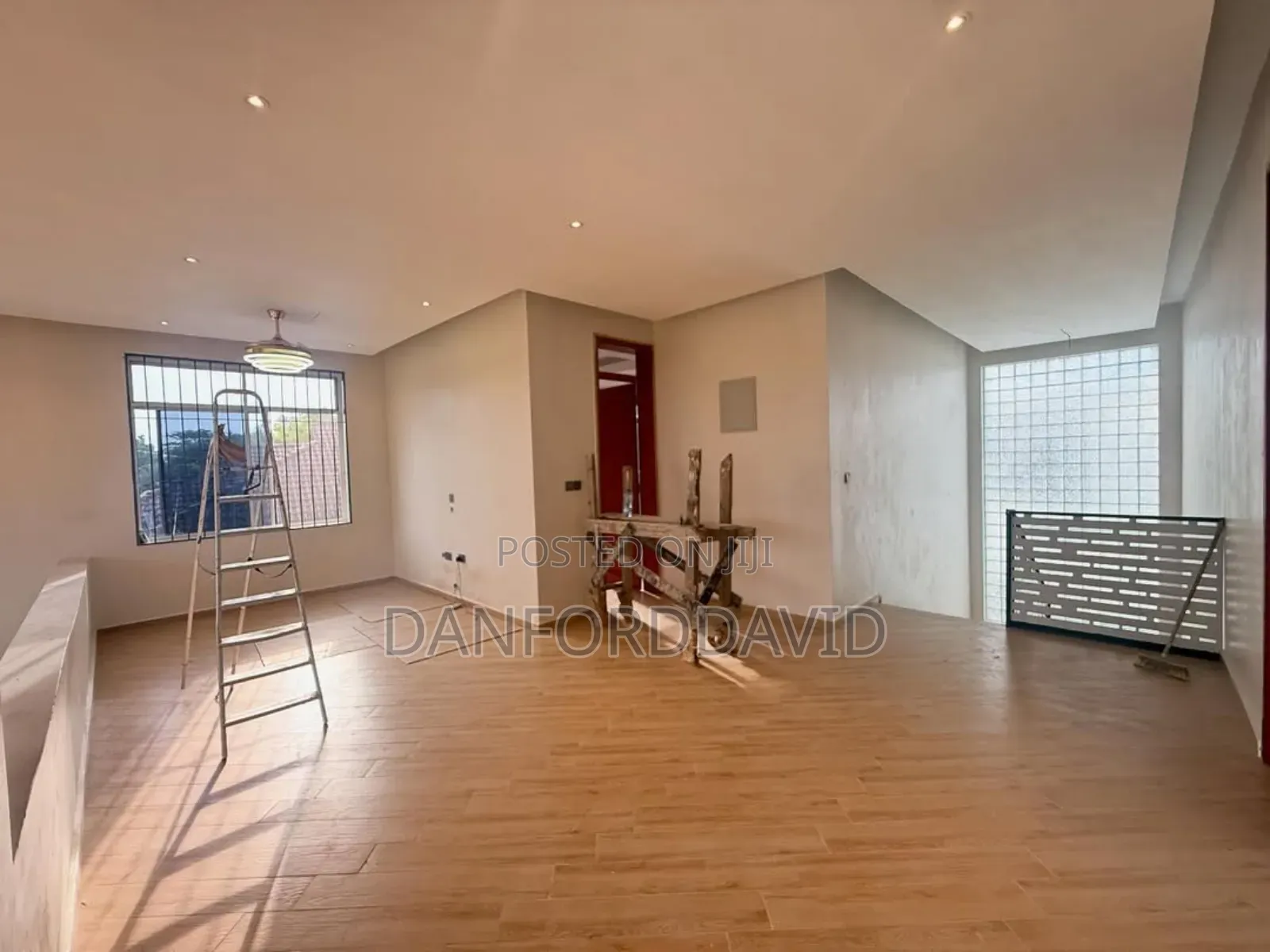 5bdrm House in Kahwa Resl Estate, Mbezi Beach for sale in Mbezi Beach