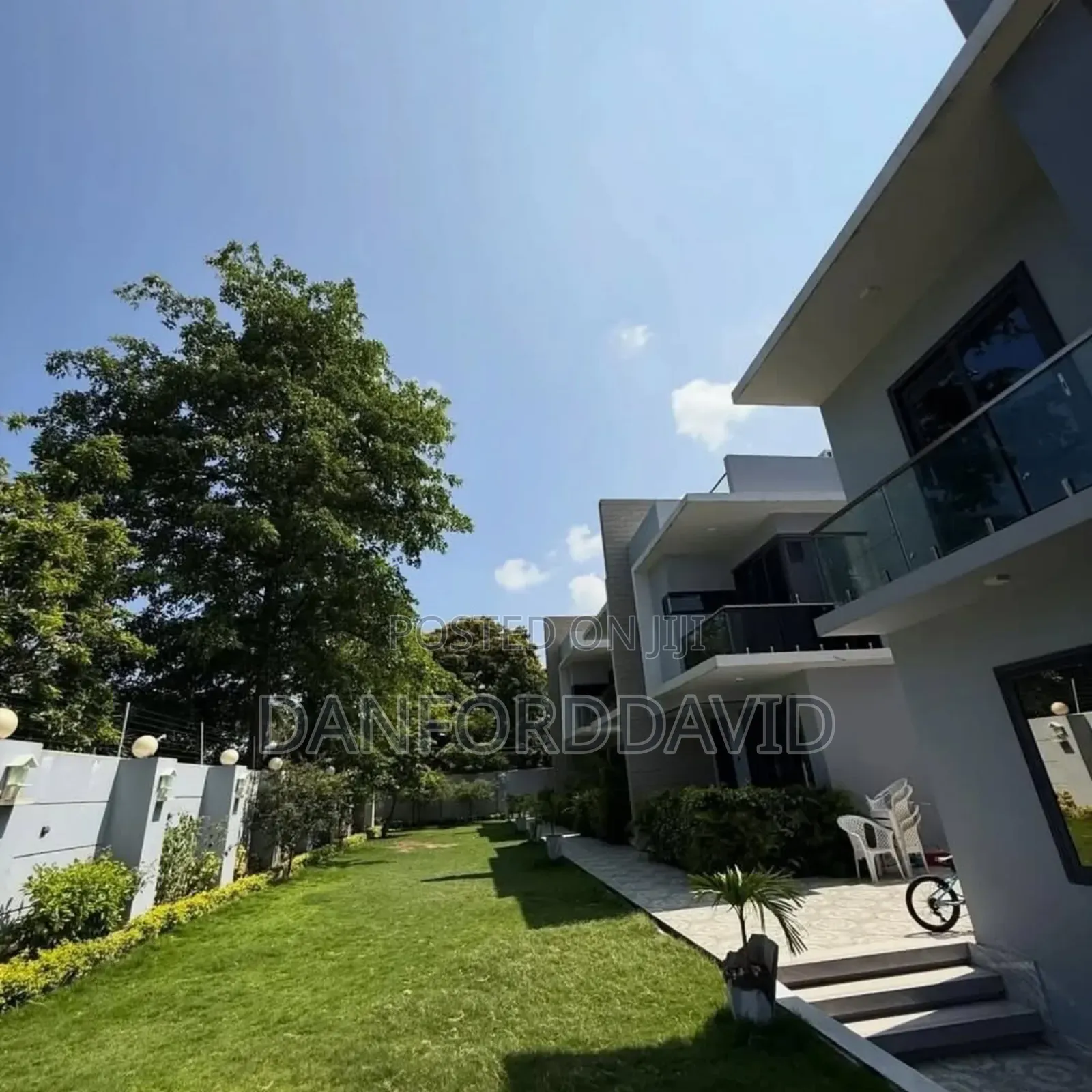 Furnished 1bdrm Apartment in Kahwa Real Estate, Oyster Bay for rent in Oyster Bay