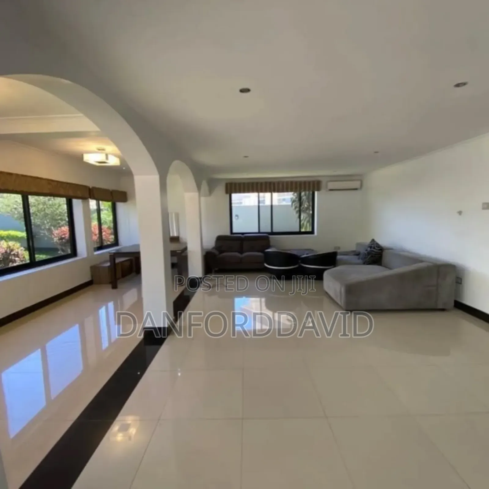 5bdrm House in Kahwa Real Estate, Masaki for sale in Masaki