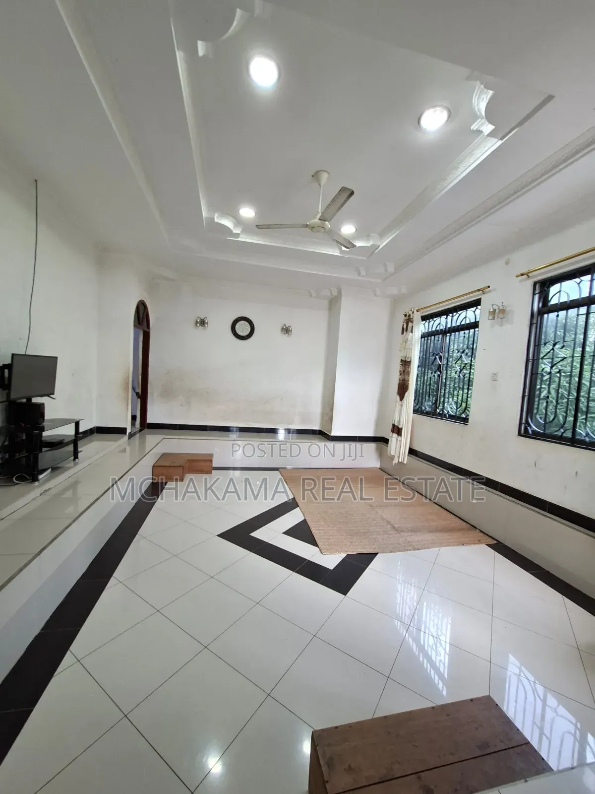 4bdrm Block of Flats in Mchakama Real Estate, Kunduchi for sale in Kunduchi
