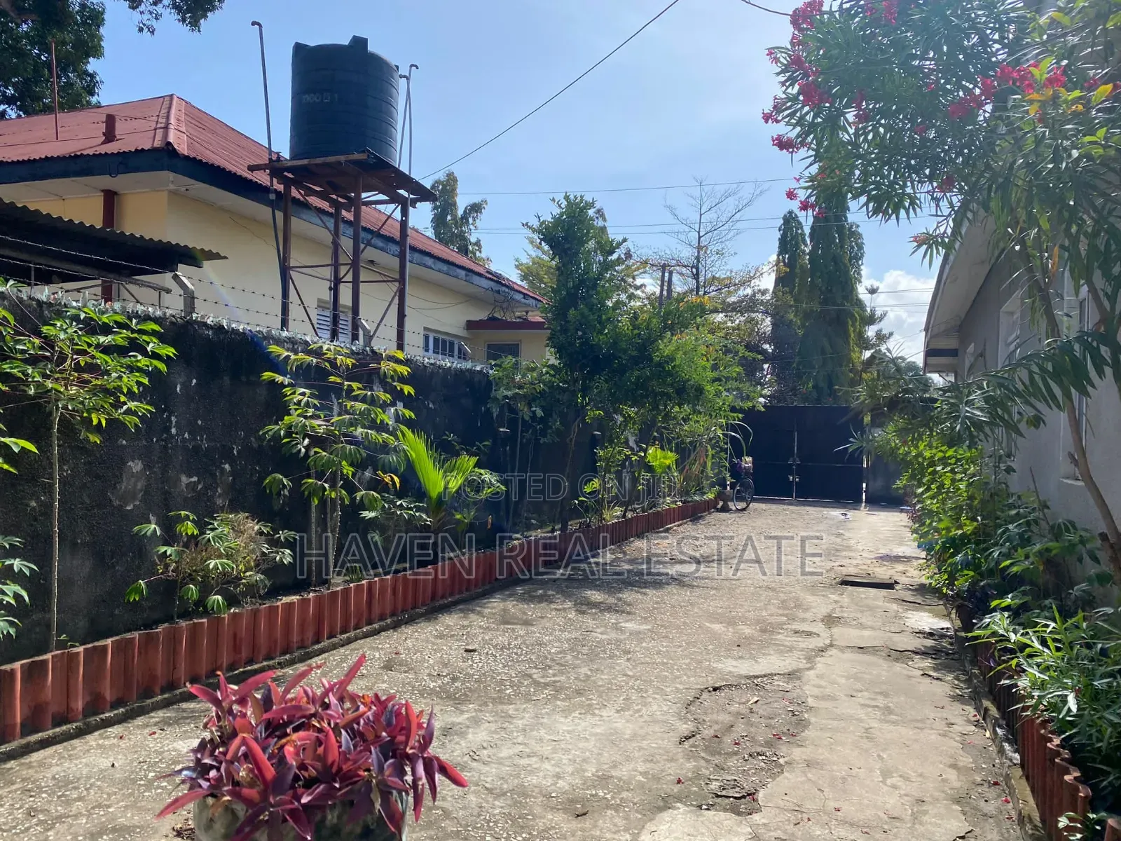 4bdrm House in Central for sale in Central