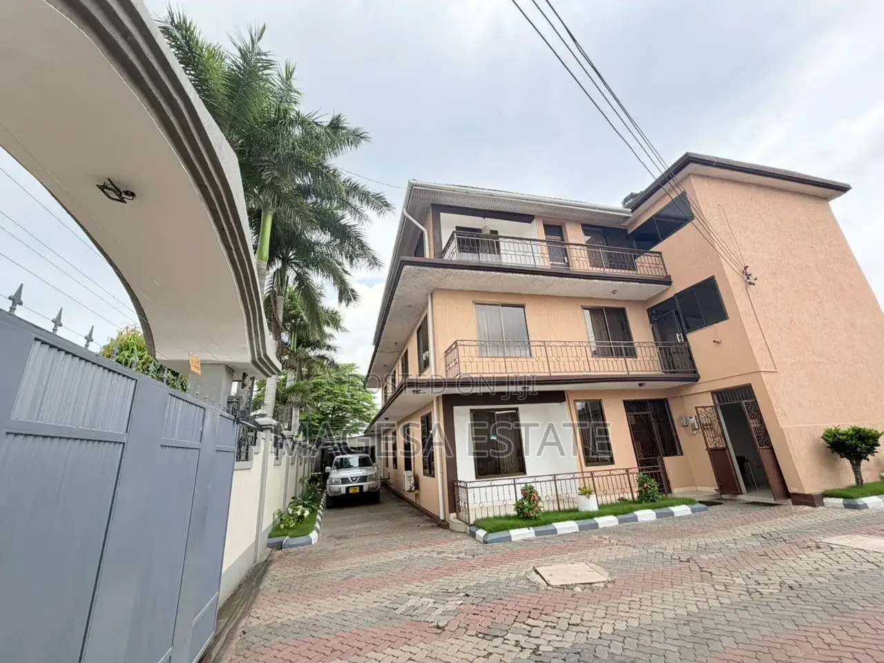 9bdrm House in Magesa Estate, Kijitonyama for sale in Kijitonyama
