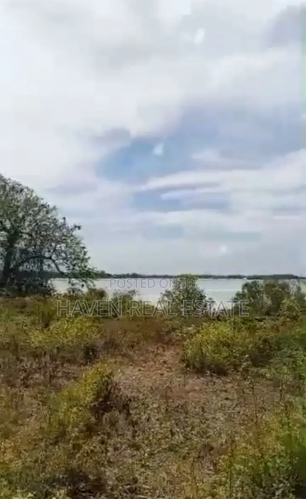 Beach Plot for Sale at Zanzibar Pongwe in Kati